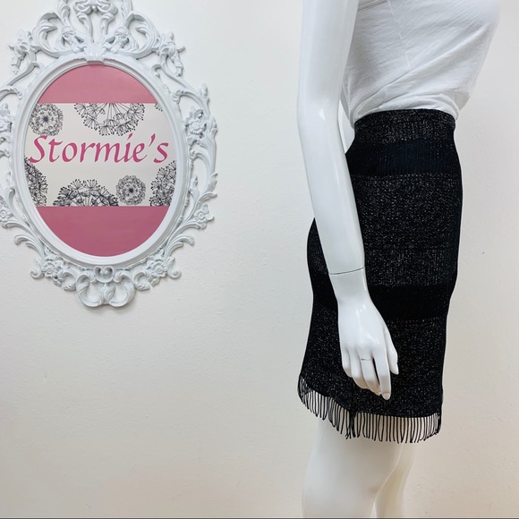 Giancarlo Ferrari / Black Silver Fringed Mini - Picture 3 of 6